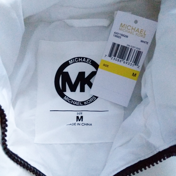 Michael Kors Belted Puffer Coat - Picture 3 of 6